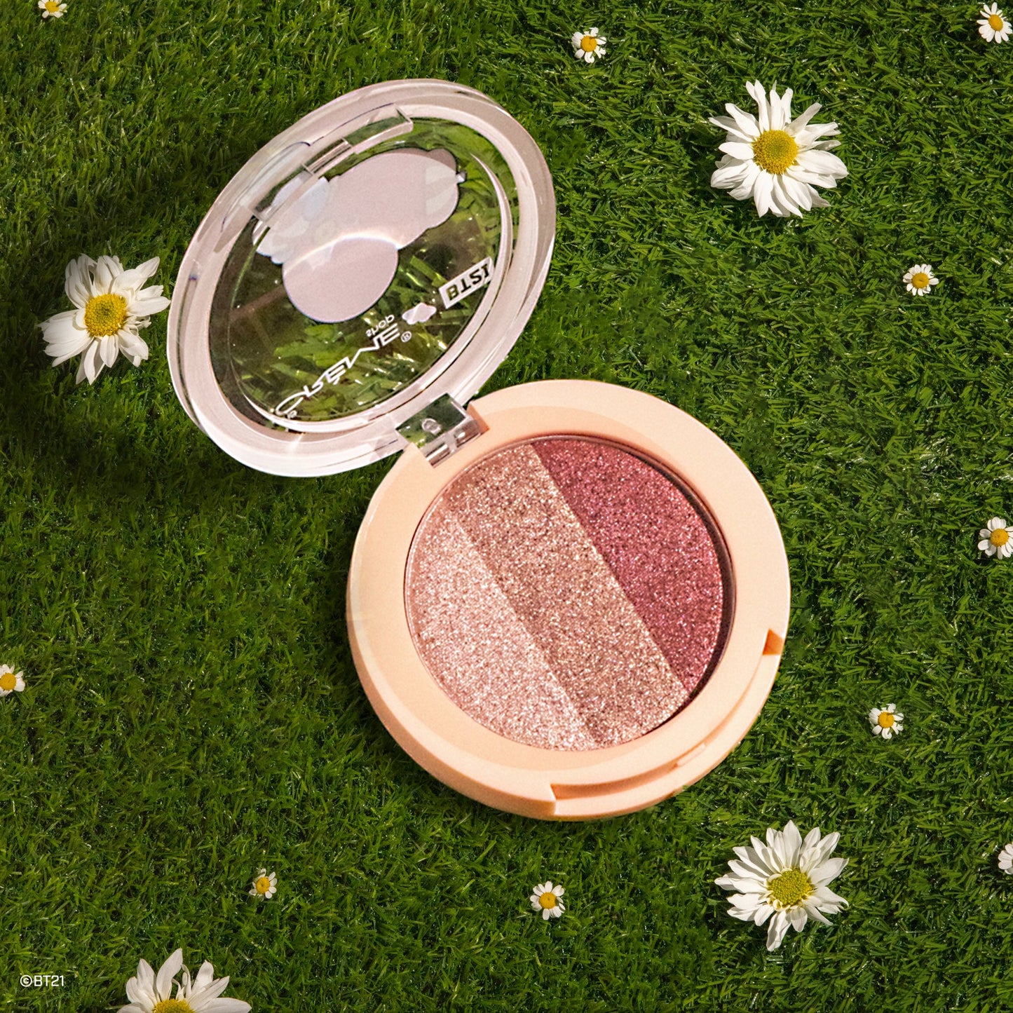 TATA Ultra-Pigmented Eyeshadow Trio - Licorice Twist Eyeshadow Trio The Crème Shop x BT21 BABY
