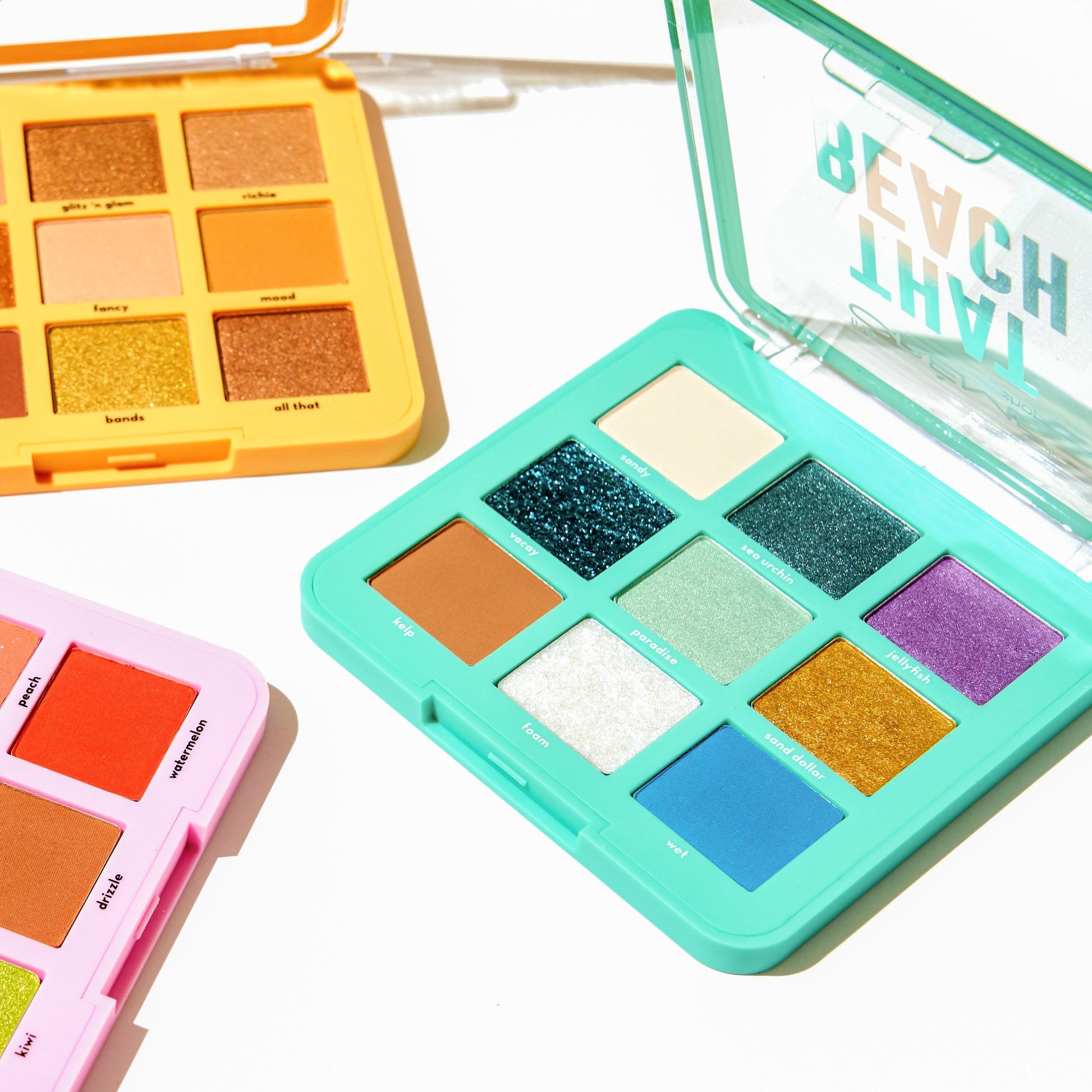 "That Beach" Eyeshadow Palette - The Crème Shop